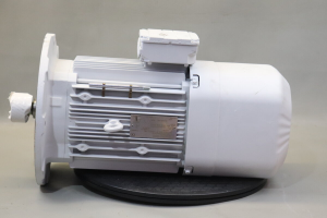 موتور سه فاز SEW DRE132S4BE5HR/FG/TF/DH